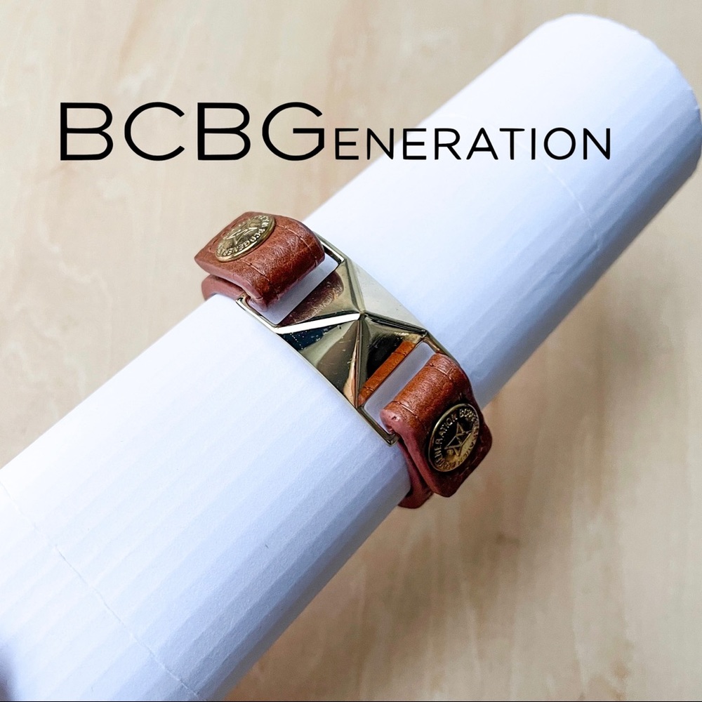 BGBGeneration gold spike snap cuff bracelet